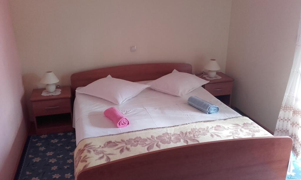 Apartments Ivka Omiš Extérieur photo