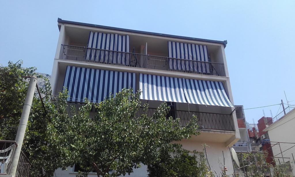 Apartments Ivka Omiš Extérieur photo