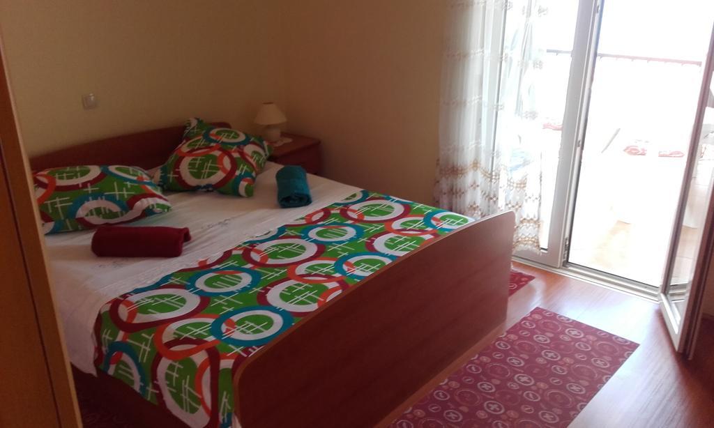 Apartments Ivka Omiš Extérieur photo